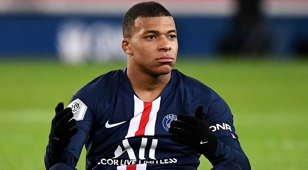 PSG 19/20 printing and badges PSG 19/20 kits