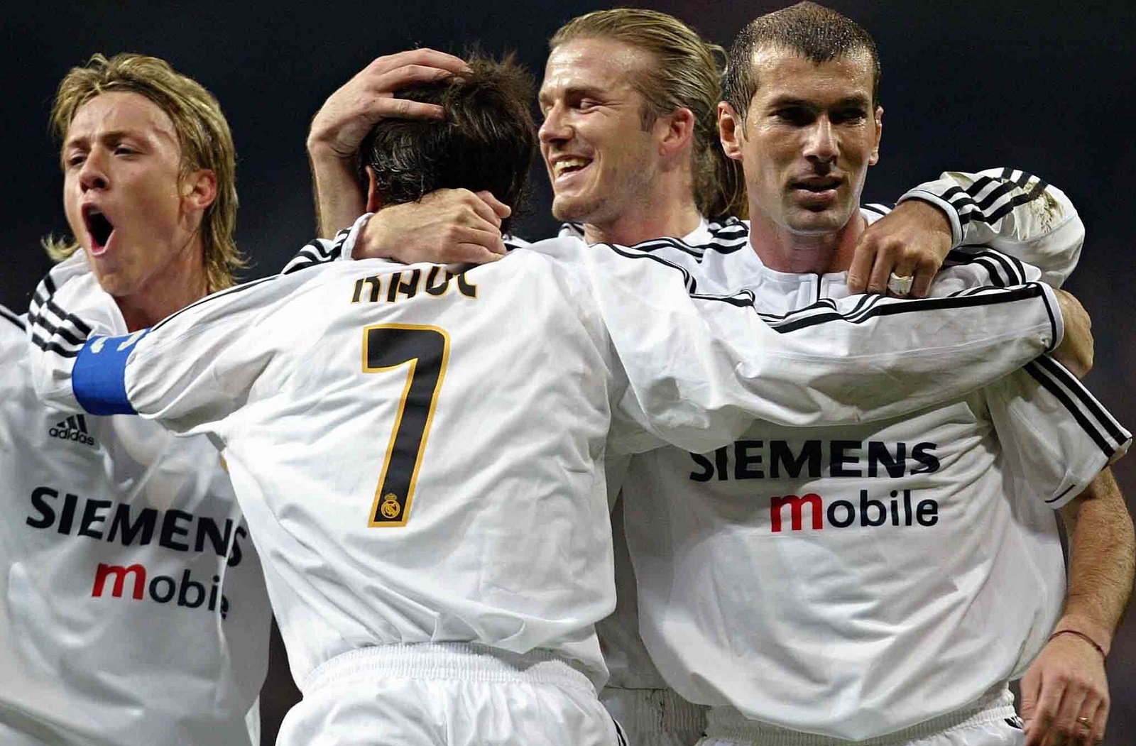 Real Madrid 03/04 Guti, Raul, Beckham, Zidane Real Madrid 2003/04 football season